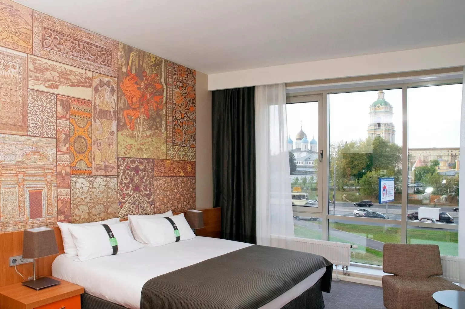 هتل هالیدی این مسکو تاجانسکی